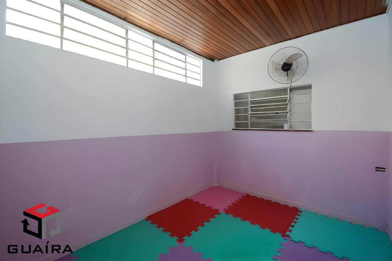 Casa à venda com 4 quartos, 193m² - Foto 17