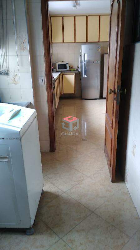 Apartamento à venda com 3 quartos, 177m² - Foto 9