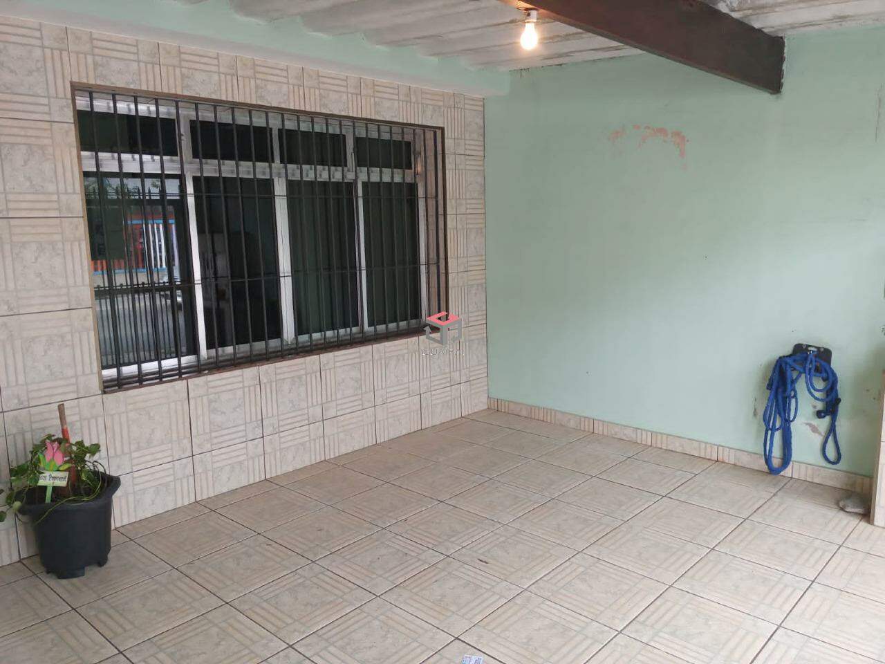 Casa à venda com 1 quarto, 150m² - Foto 2