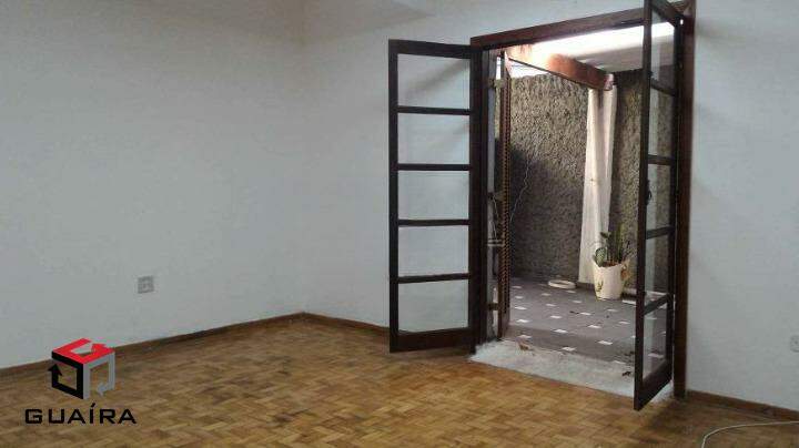 Casa para alugar com 3 quartos, 262m² - Foto 5