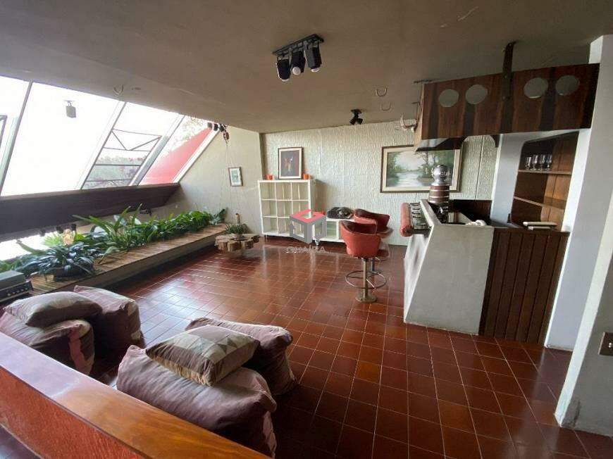 Casa à venda com 5 quartos, 680m² - Foto 5