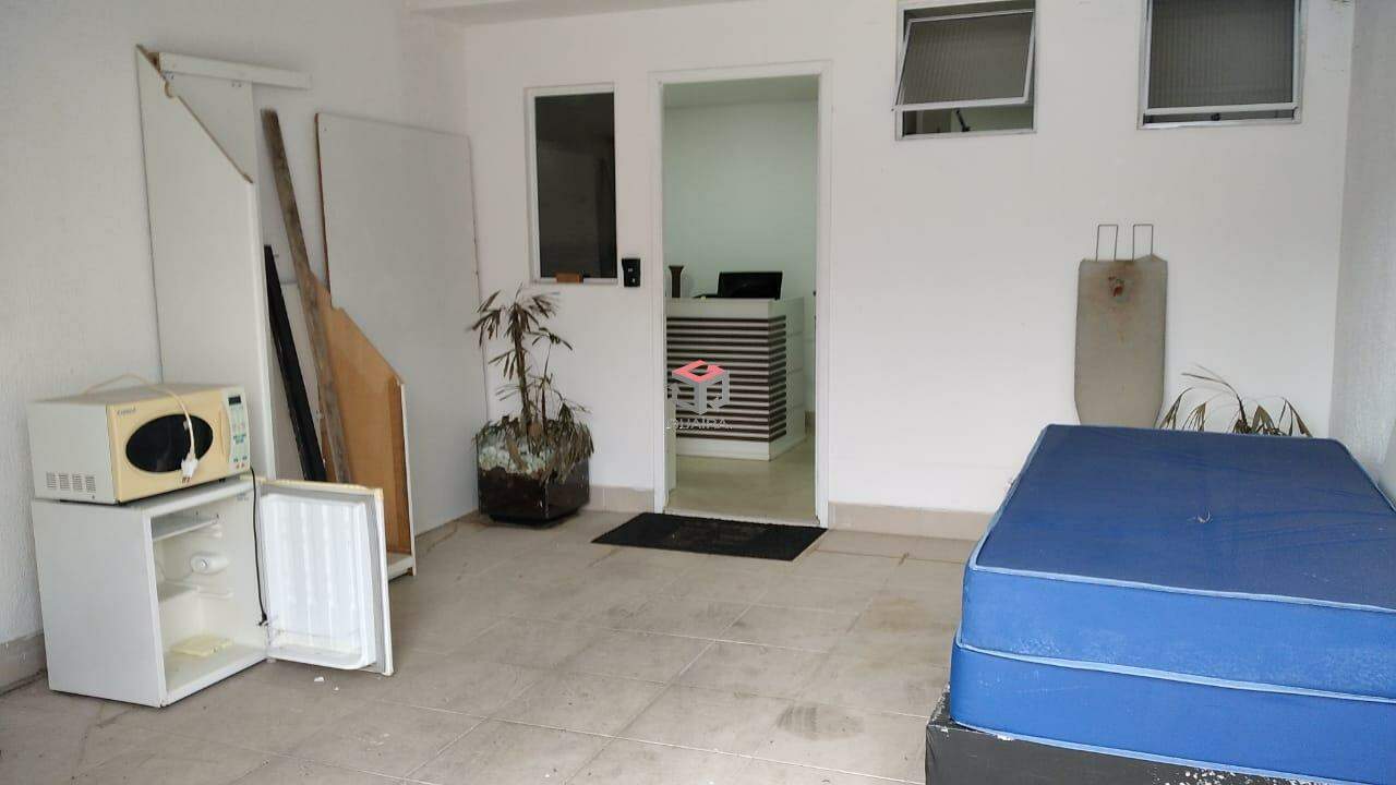 Casa Comercial à venda com 11 quartos, 408m² - Foto 26