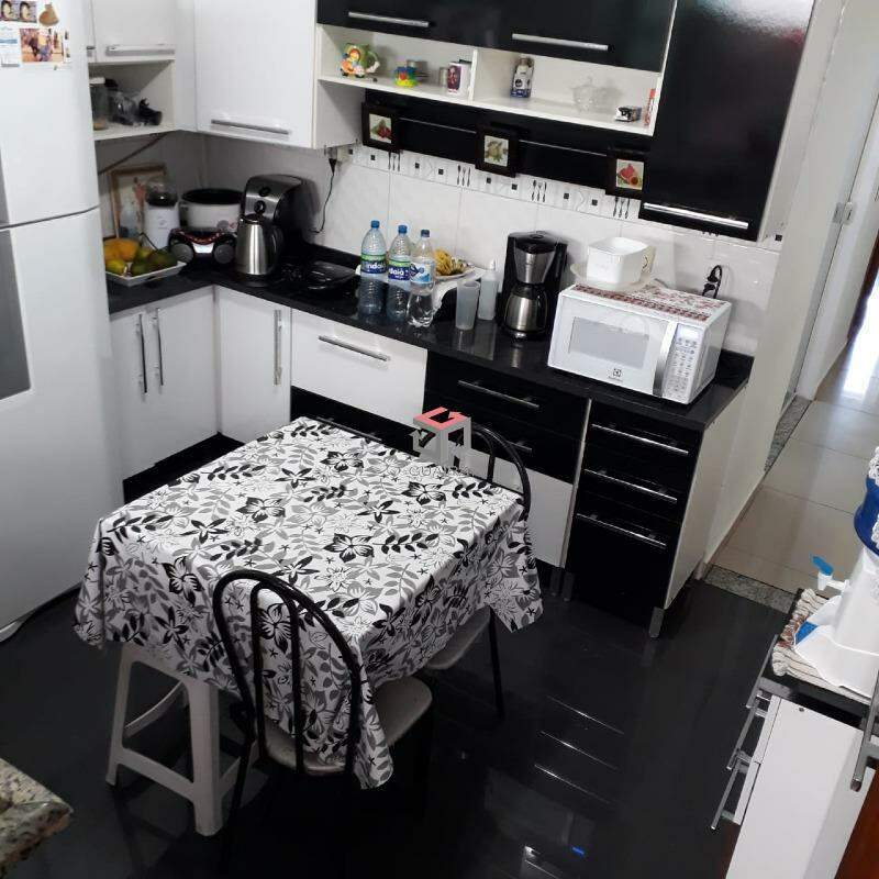 Sobrado à venda com 3 quartos, 110m² - Foto 8