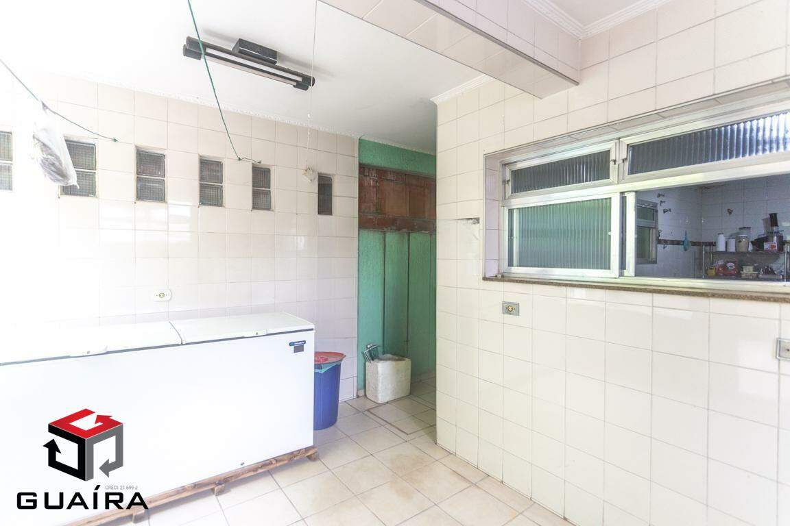 Sobrado à venda com 4 quartos, 190m² - Foto 13