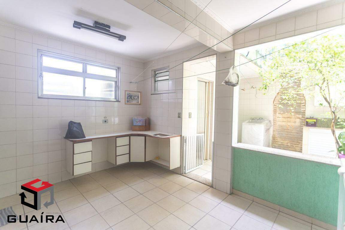 Sobrado à venda com 4 quartos, 190m² - Foto 9