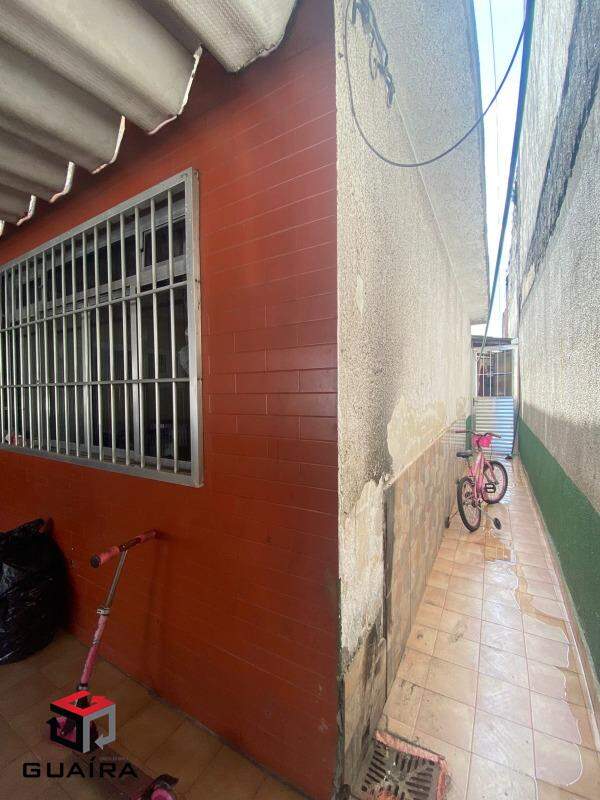 Casa à venda com 2 quartos, 100m² - Foto 14