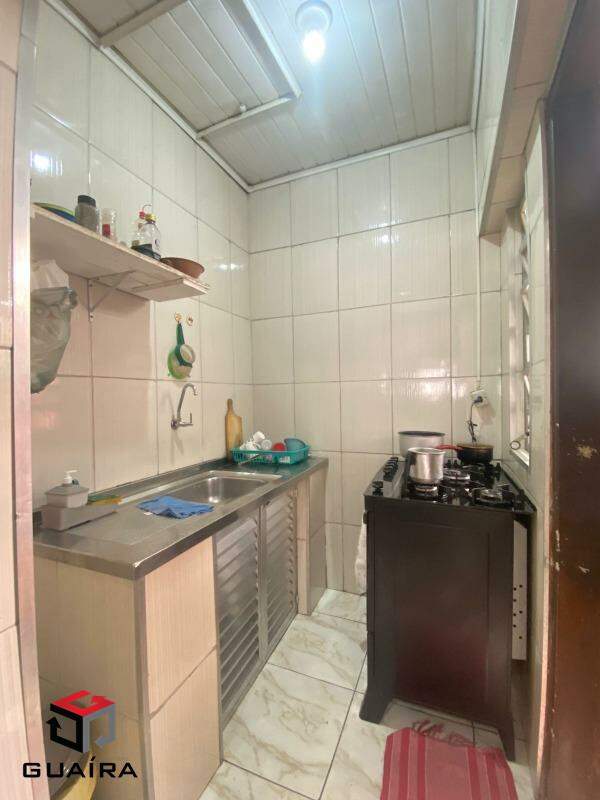 Casa à venda com 2 quartos, 100m² - Foto 10