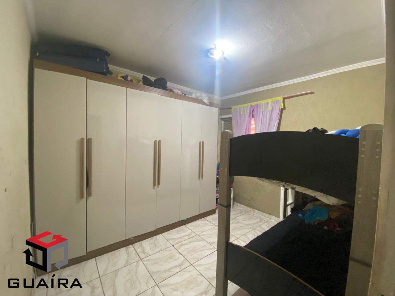 Casa à venda com 2 quartos, 100m² - Foto 4