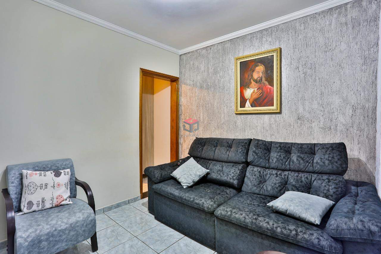 Casa à venda com 3 quartos, 125m² - Foto 2