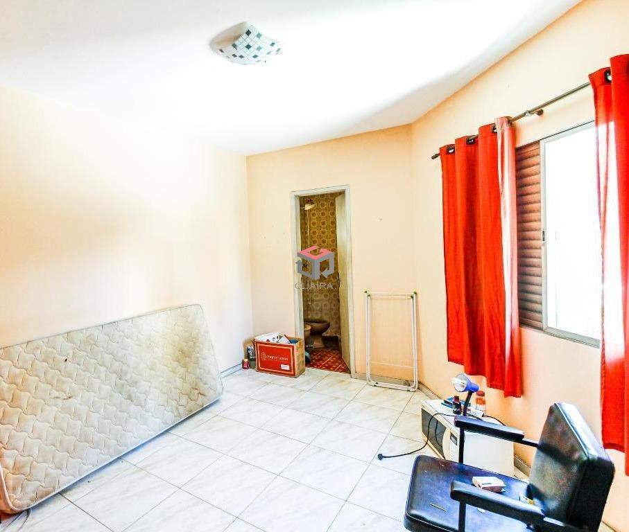 Casa à venda com 4 quartos, 180m² - Foto 18