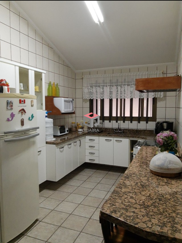 Casa à venda com 2 quartos, 160m² - Foto 5