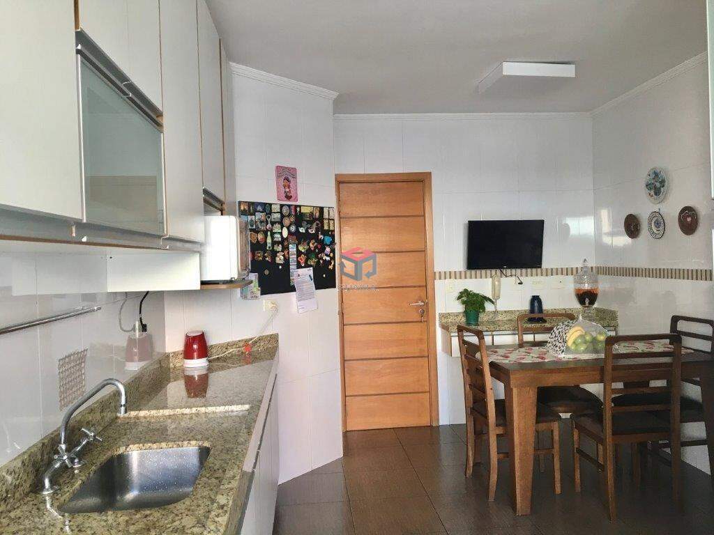 Apartamento à venda com 3 quartos, 139m² - Foto 9