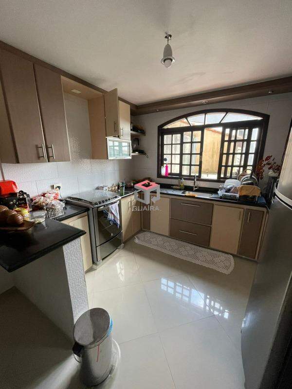 Sobrado à venda com 4 quartos, 209m² - Foto 5