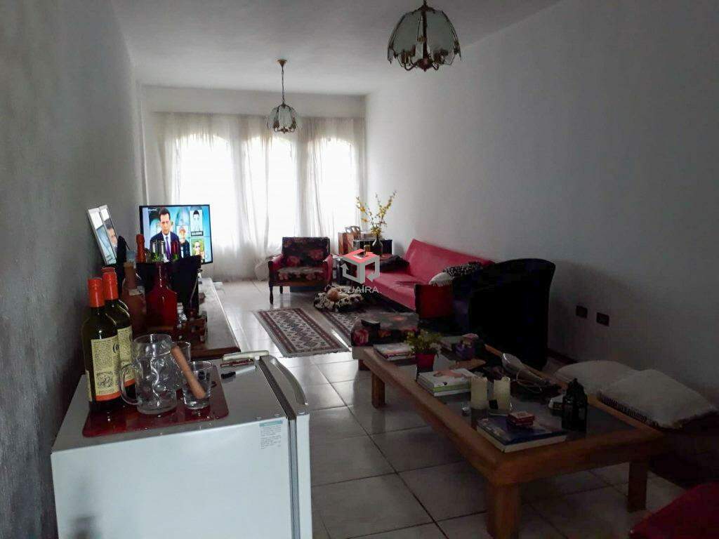 Casa à venda com 3 quartos, 320m² - Foto 1