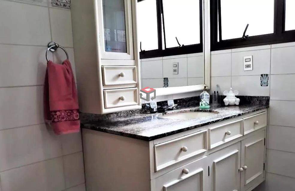 Apartamento à venda com 4 quartos, 230m² - Foto 10