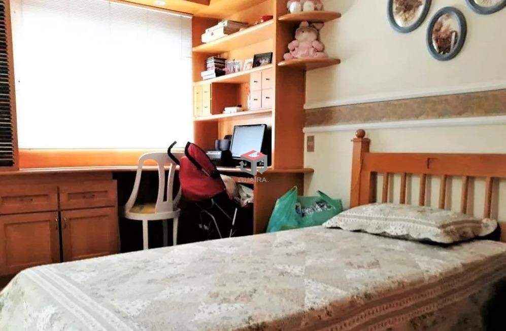 Apartamento à venda com 4 quartos, 230m² - Foto 7