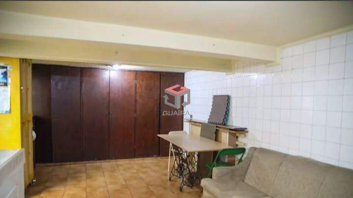 Sobrado à venda com 3 quartos, 240m² - Foto 27