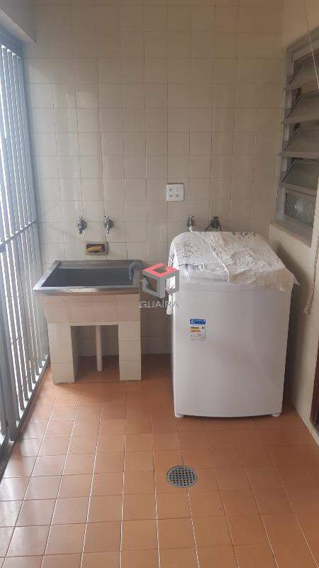 Sobrado para alugar com 4 quartos, 236m² - Foto 7