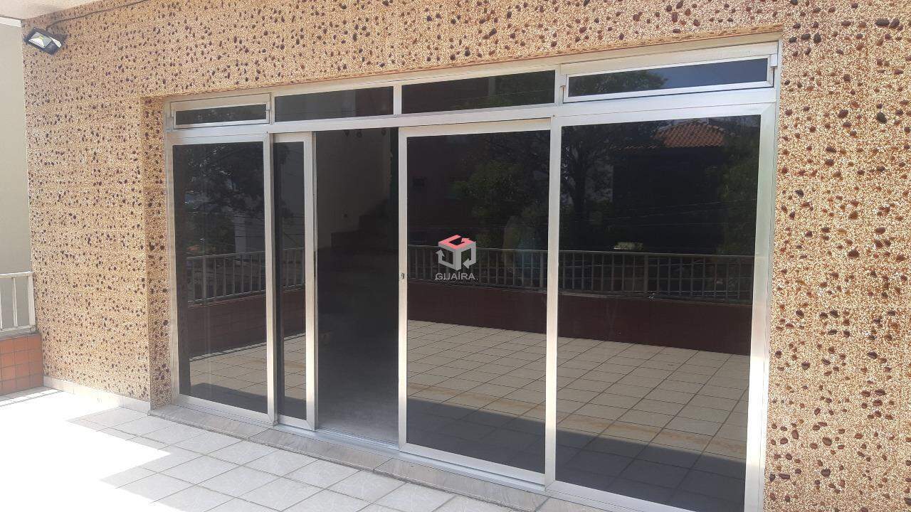 Sobrado para alugar com 4 quartos, 236m² - Foto 1