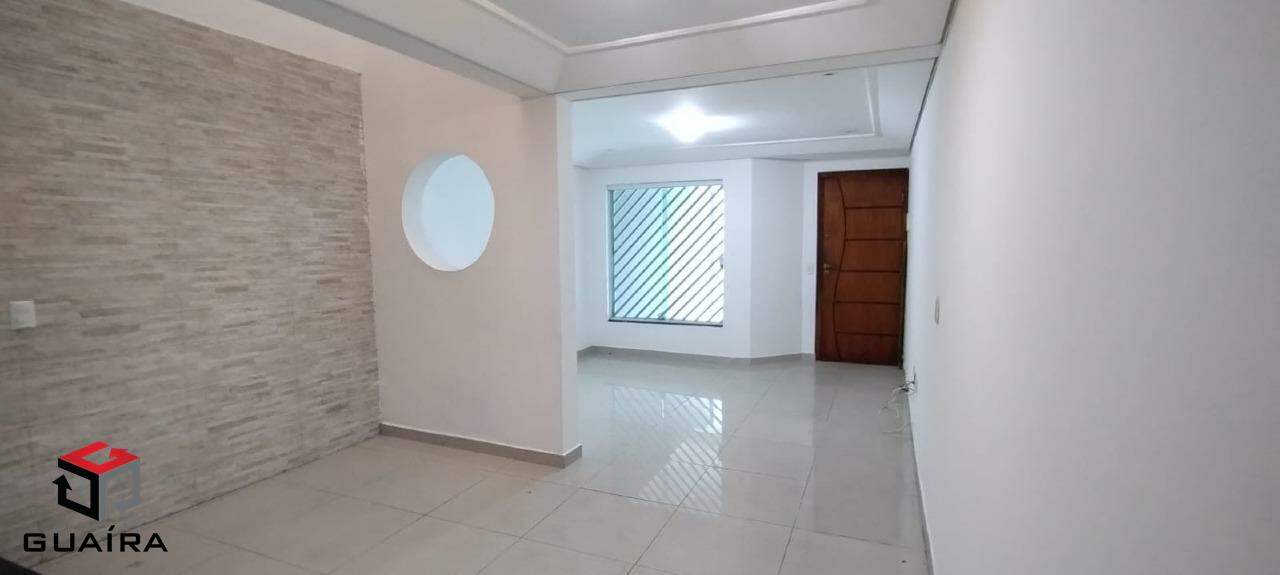 Sobrado à venda com 3 quartos, 118m² - Foto 1