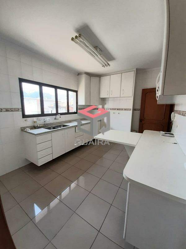 Apartamento à venda com 3 quartos, 150m² - Foto 19