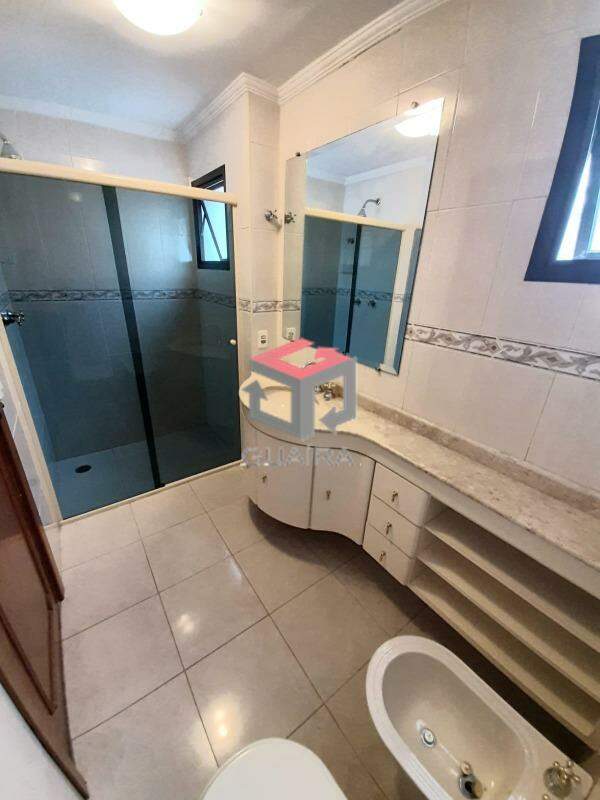 Apartamento à venda com 3 quartos, 150m² - Foto 14