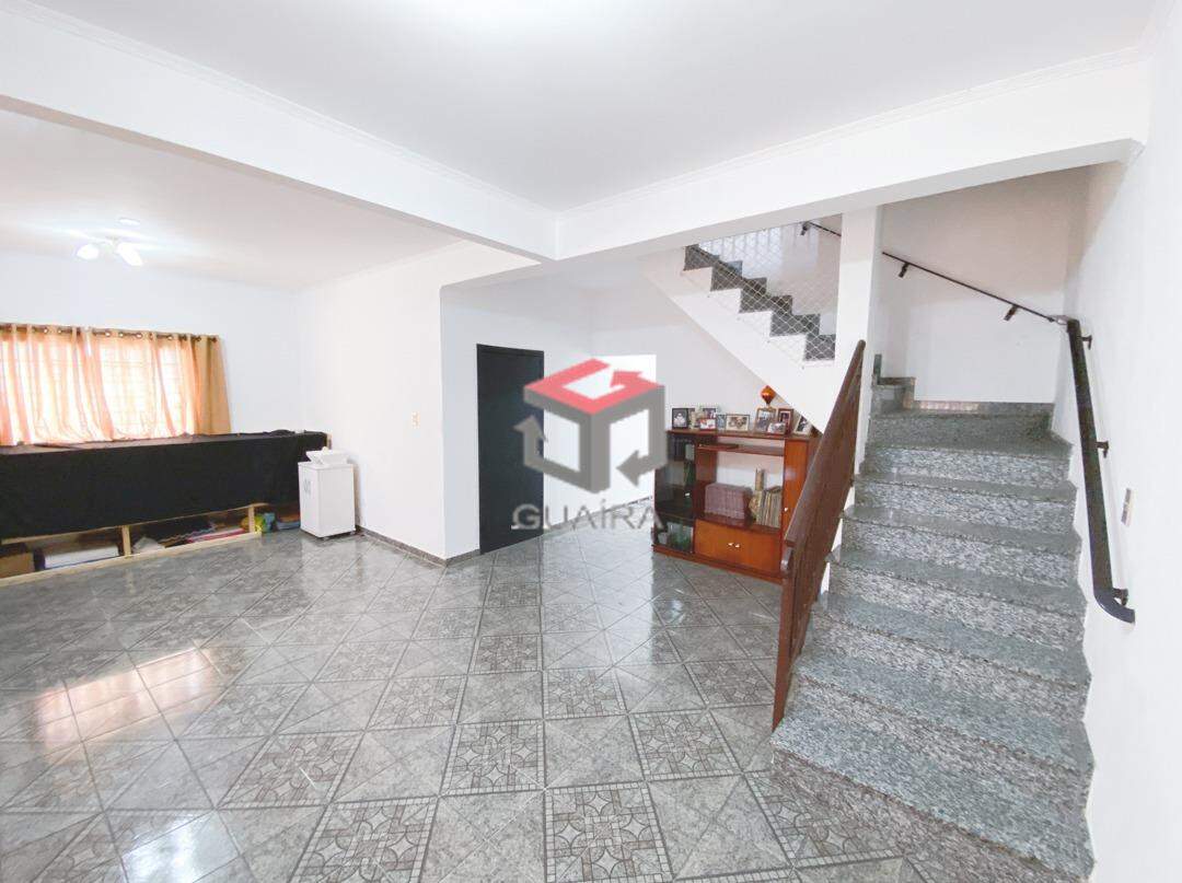 Sobrado à venda com 4 quartos, 270m² - Foto 2