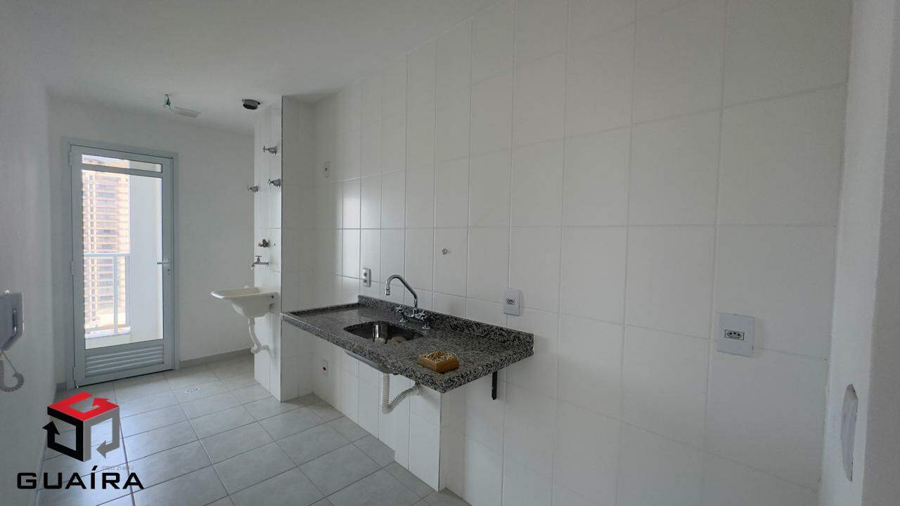 Apartamento à venda com 2 quartos, 66m² - Foto 4