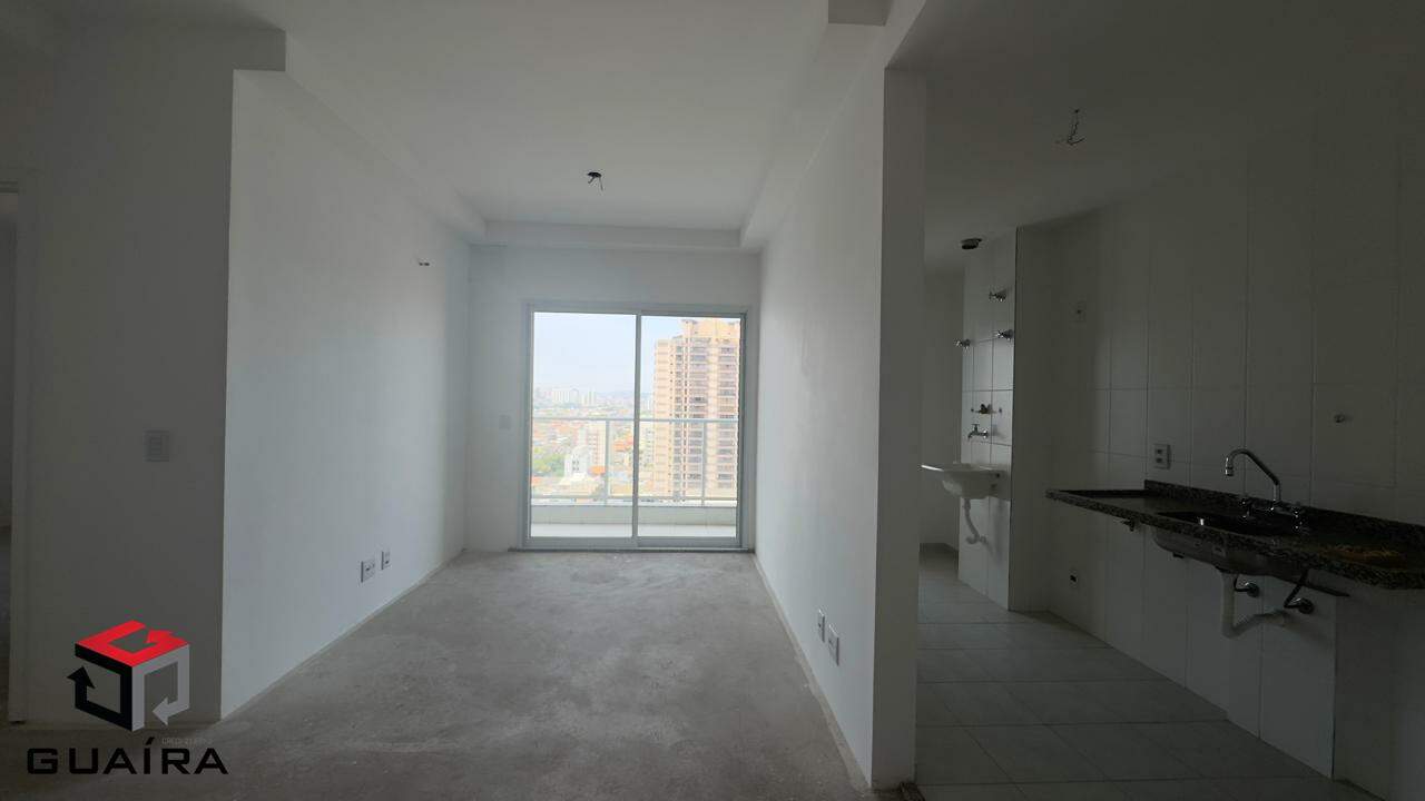 Apartamento à venda com 2 quartos, 66m² - Foto 2