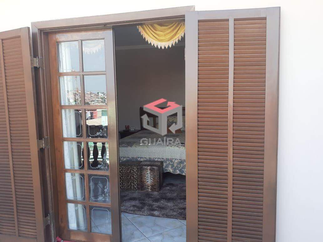 Sobrado à venda com 3 quartos, 248m² - Foto 15