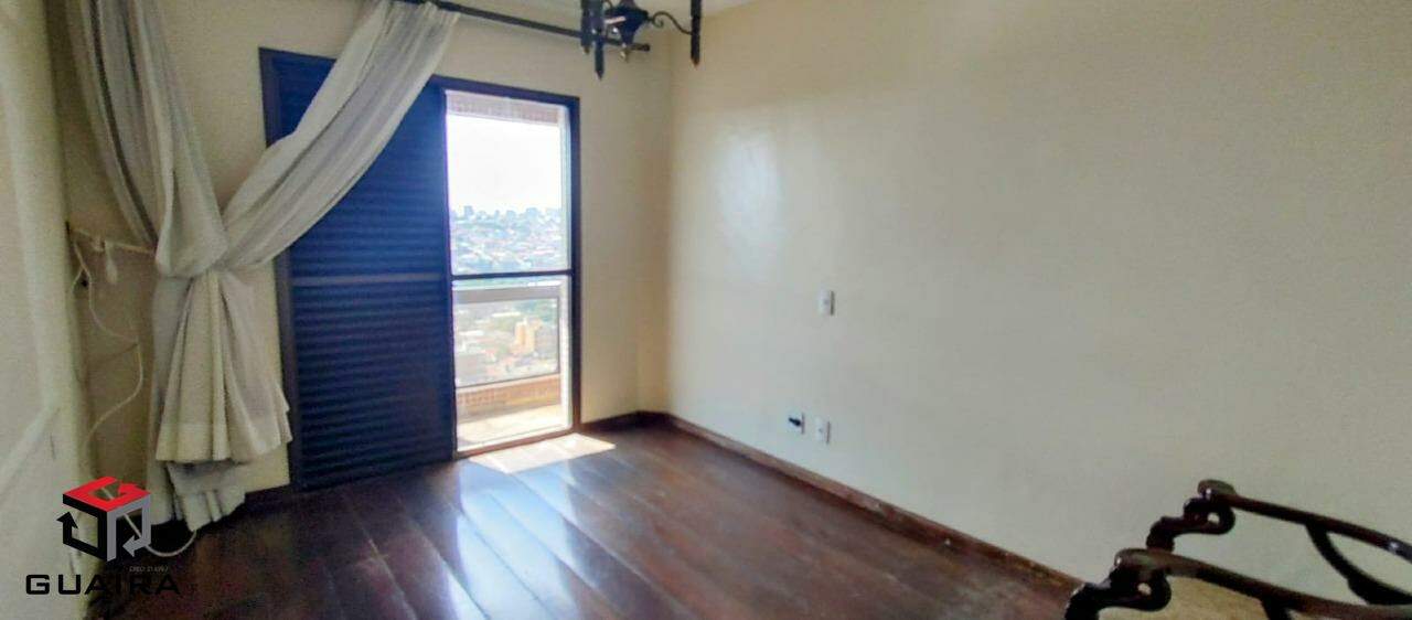 Apartamento à venda com 4 quartos, 190m² - Foto 11