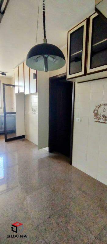 Apartamento à venda com 4 quartos, 190m² - Foto 23