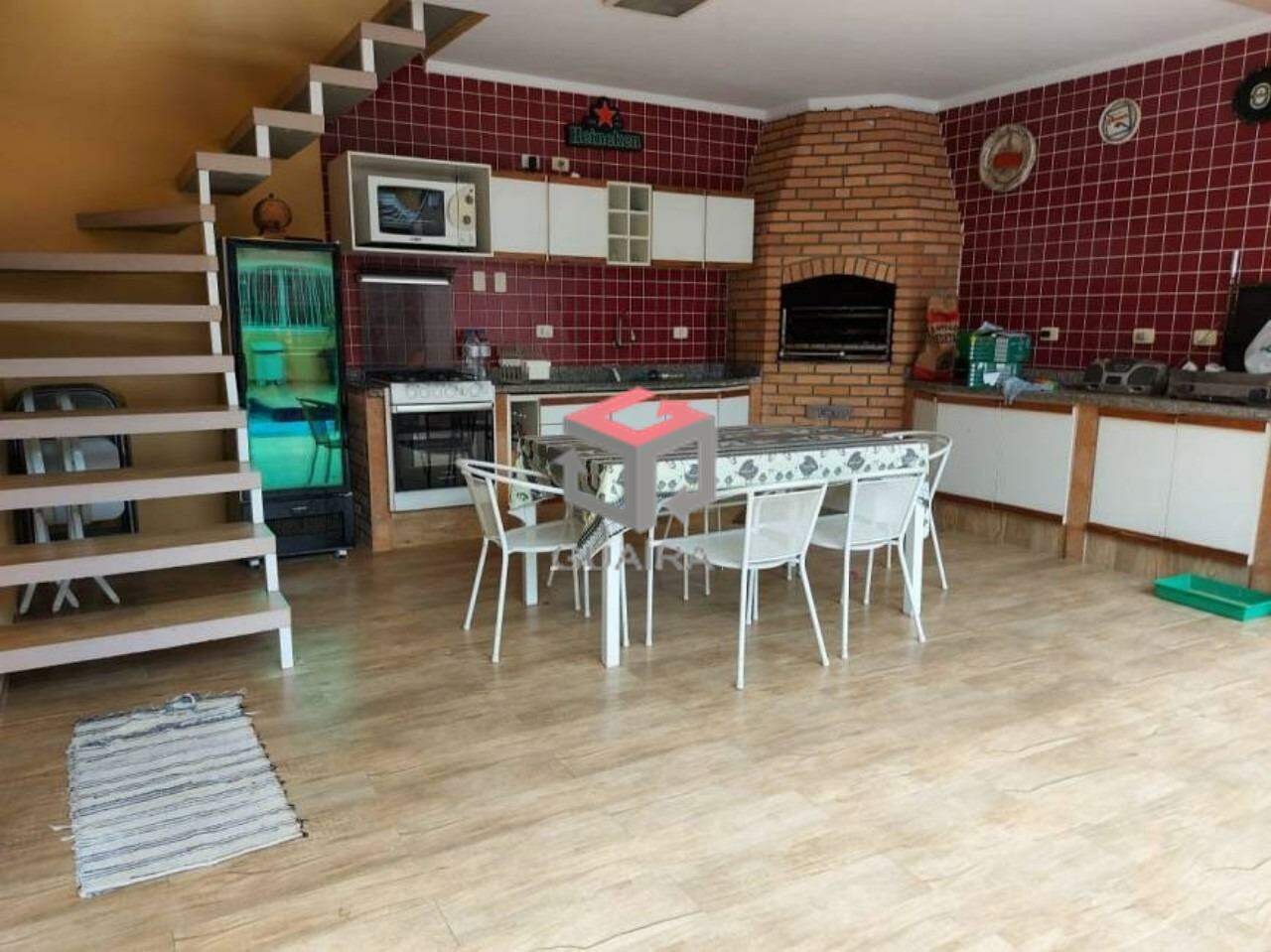 Casa à venda com 4 quartos, 276m² - Foto 12