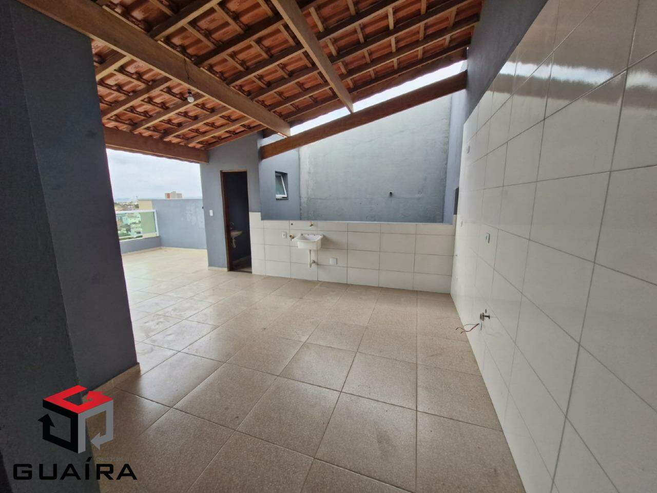 Cobertura à venda com 2 quartos, 117m² - Foto 2