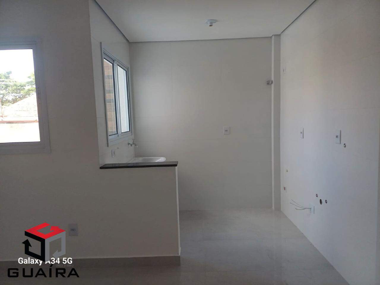 Apartamento à venda com 2 quartos, 44m² - Foto 3