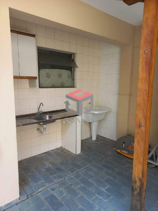 Apartamento à venda com 3 quartos, 187m² - Foto 25