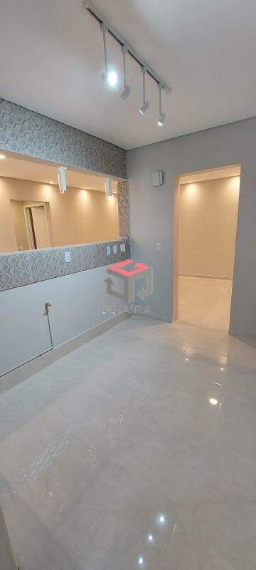 Apartamento à venda com 2 quartos, 70m² - Foto 15