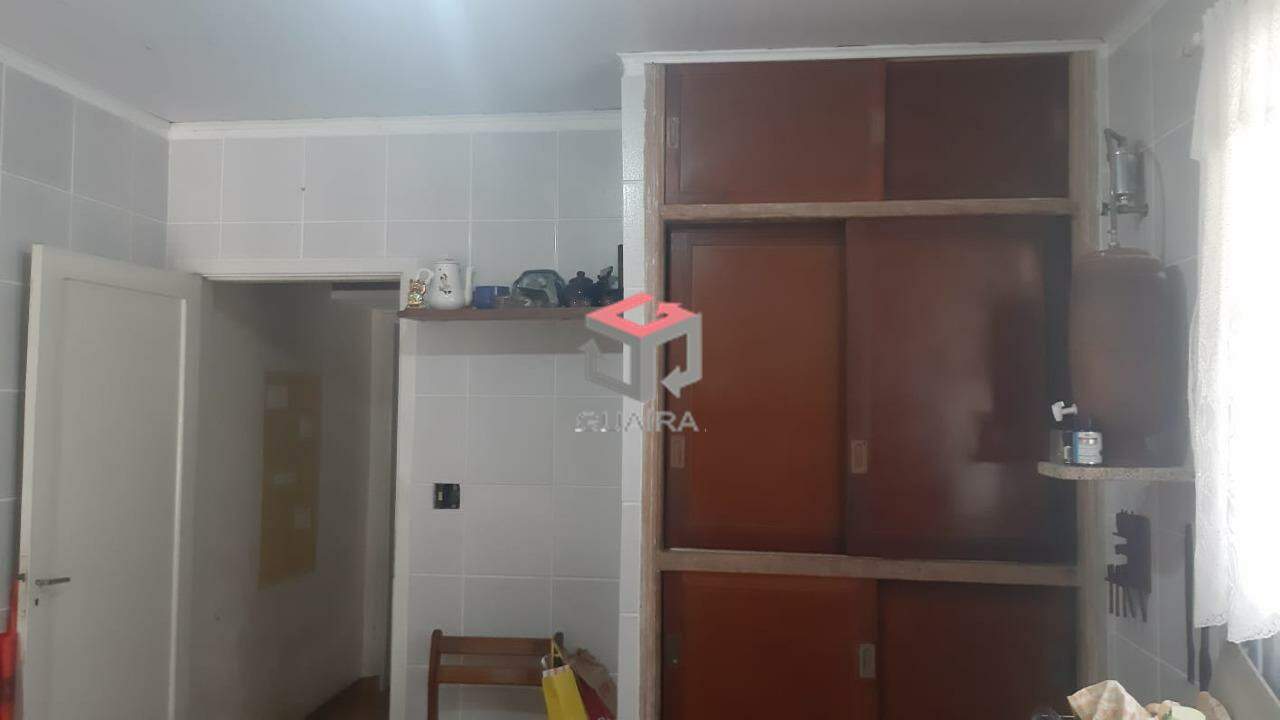 Casa à venda com 3 quartos, 258m² - Foto 15