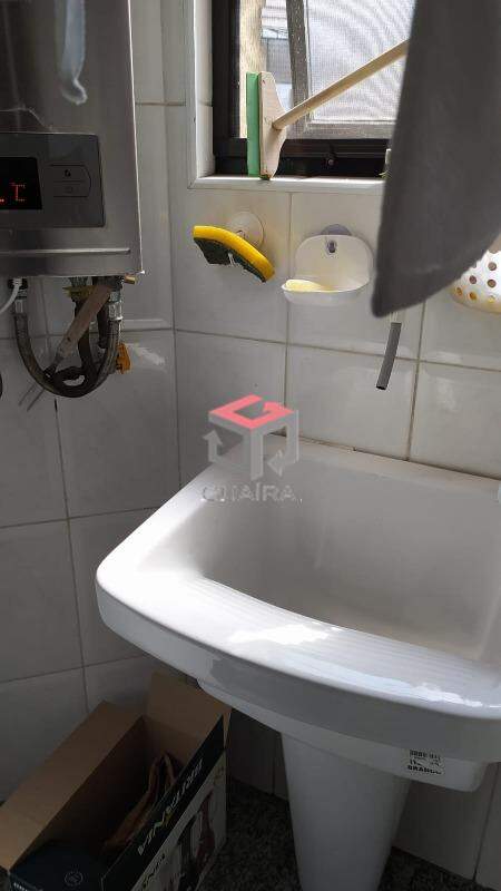 Apartamento à venda com 2 quartos, 64m² - Foto 11