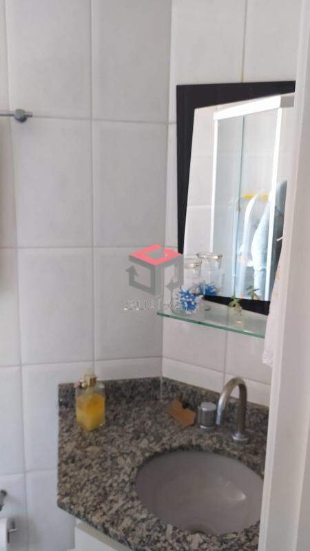 Apartamento à venda com 2 quartos, 64m² - Foto 21