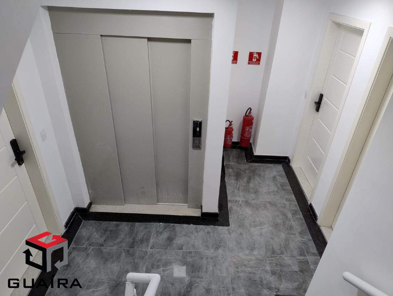 Apartamento à venda com 2 quartos, 45m² - Foto 18