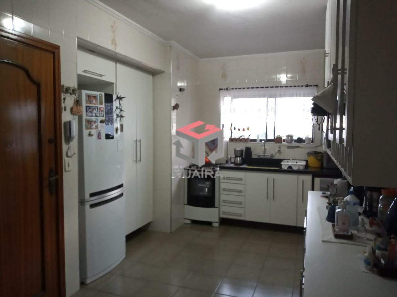 Apartamento à venda com 3 quartos, 136m² - Foto 4