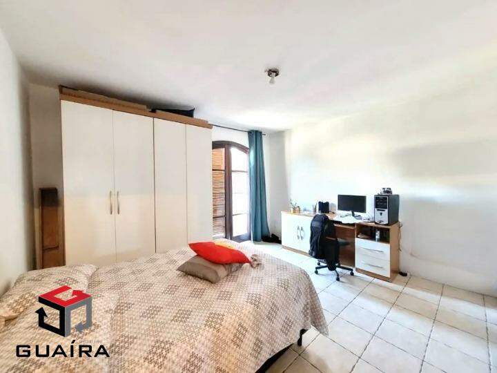 Sobrado à venda com 4 quartos, 177m² - Foto 13