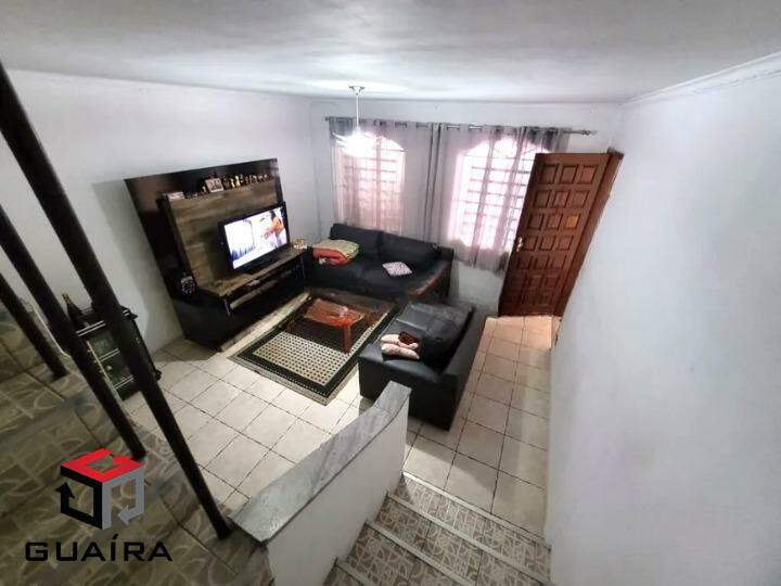 Sobrado à venda com 4 quartos, 177m² - Foto 1