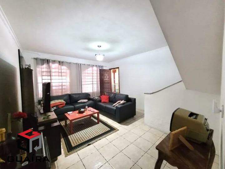 Sobrado à venda com 4 quartos, 177m² - Foto 2