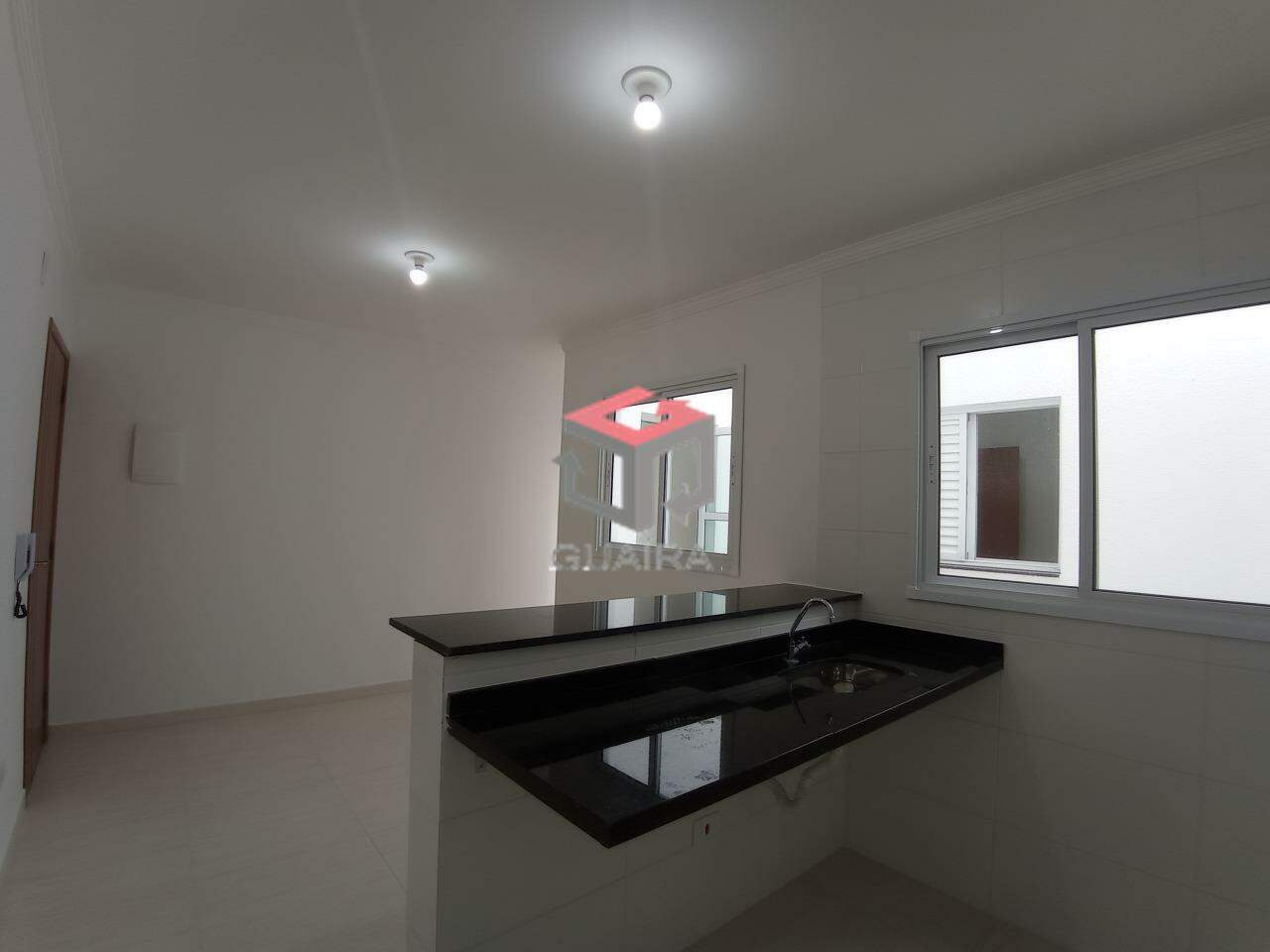 Apartamento à venda com 2 quartos, 42m² - Foto 4