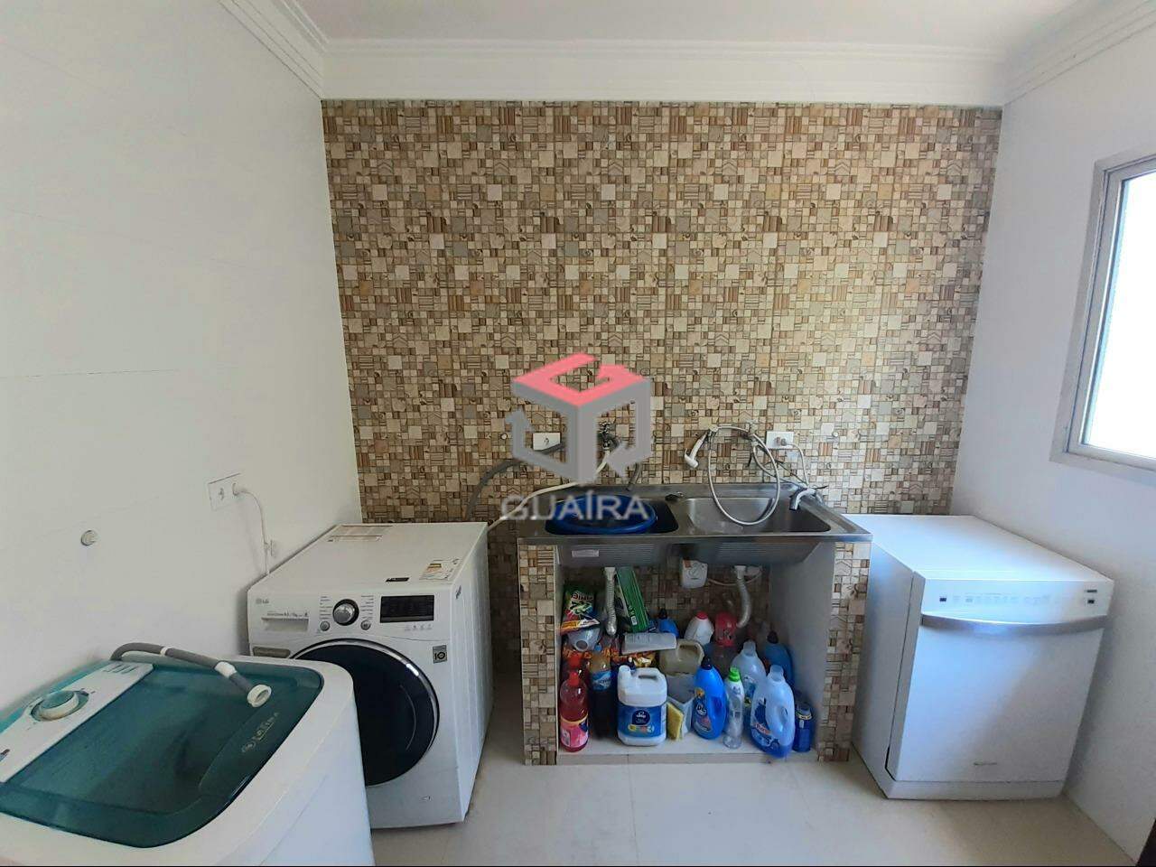 Sobrado à venda com 3 quartos, 246m² - Foto 18