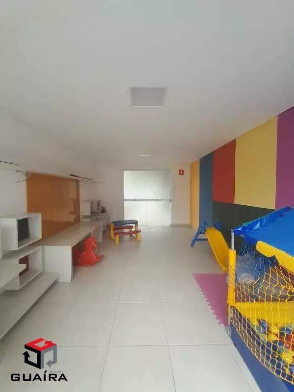 Apartamento para alugar com 2 quartos, 64m² - Foto 18