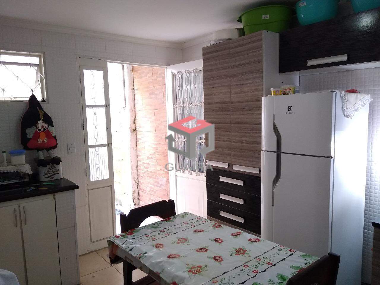 Casa à venda com 2 quartos, 125m² - Foto 3