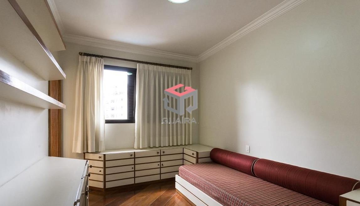 Apartamento à venda com 4 quartos, 235m² - Foto 9